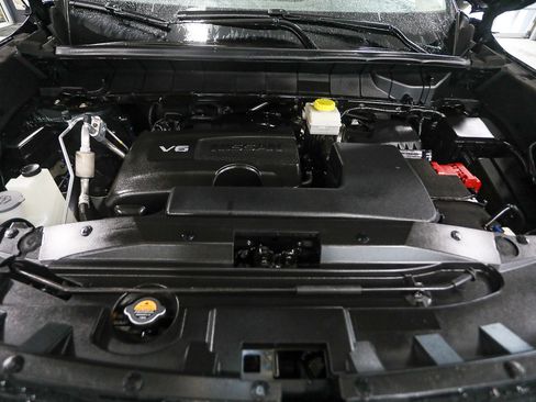 Used 2022 Nissan Pathfinder SL image 21