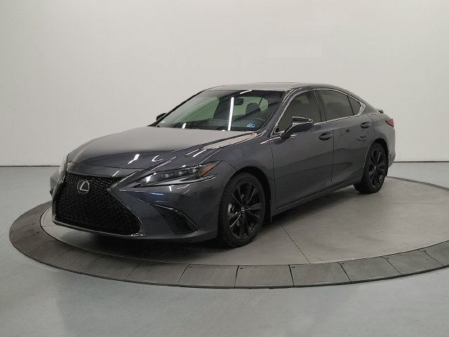 Used 2023 Lexus ES 300h F Sport FWD image 4