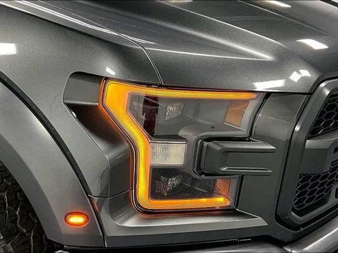 Used 2018 Ford F150 Raptor w/ Equipment Group 802A Luxury AWD/4WD image 30