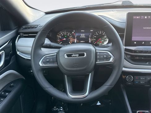 Used 2024 Jeep Compass Limited AWD/4WD image 11