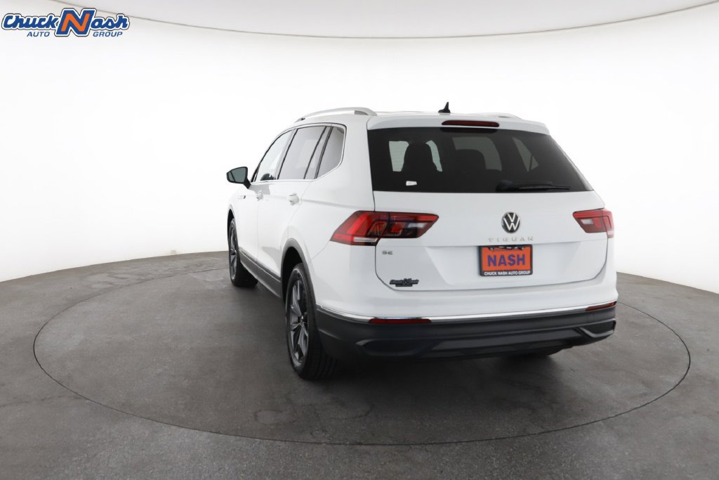 Used 2022 Volkswagen Tiguan SE FWD image 10