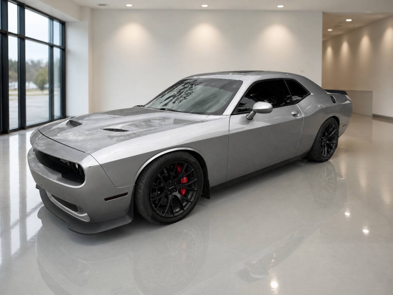 Used 2016 Dodge Challenger SRT Hellcat RWD image 2