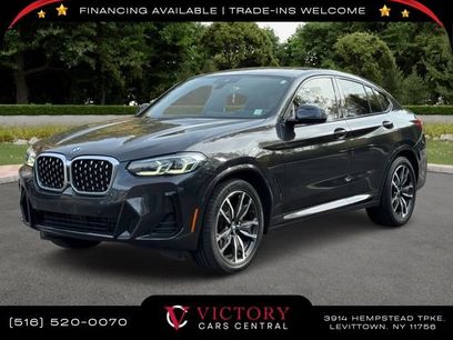 Used 2022 BMW X4 xDrive30i w/ M Sport Package 2