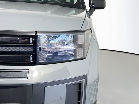 Used 2025 Hyundai Santa Fe XRT image 12