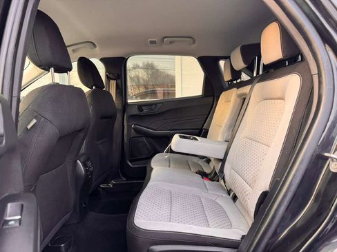 Used 2023 Ford Escape Active image 18
