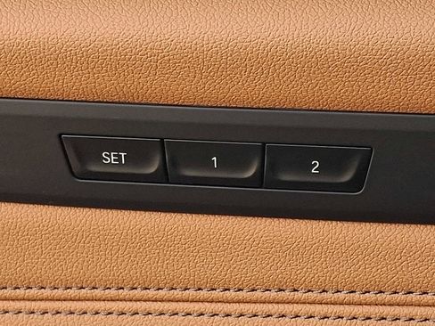 Used 2023 BMW 530i xDrive w/ Premium Package image 26