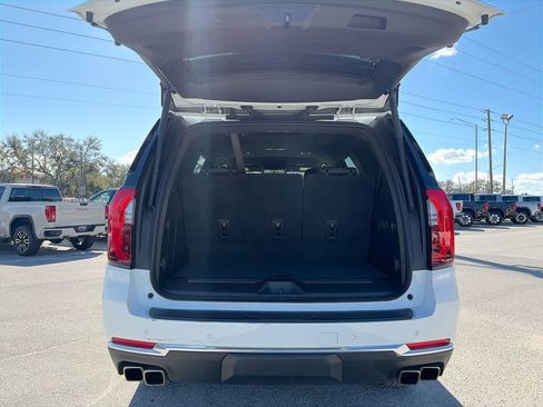 Certified 2025 GMC Yukon Denali image 26