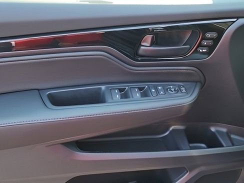 New 2026 Honda Odyssey Touring image 24
