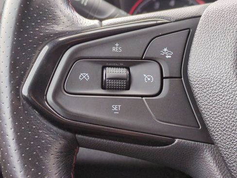 Used 2021 Chevrolet TrailBlazer RS w/ Technology Package image 52