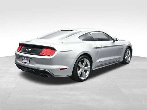 Used 2019 Ford Mustang GT Premium w/ Equipment Group 401A RWD image 5