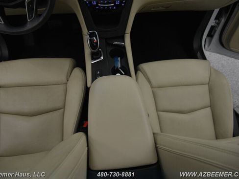 Used 2017 Cadillac XT5 Premium Luxury image 18