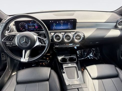 Used 2025 Mercedes-Benz CLA 250 4MATIC image 23
