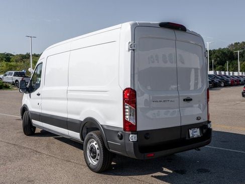 New 2025 Ford Transit 250 148 Medium Roof image 31
