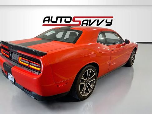 Used 2023 Dodge Challenger R/T RWD image 7