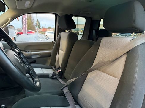 Used 2007 Chevrolet Silverado 2500 W/T w/ LS Package image 21