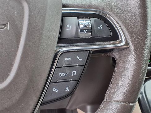 Certified 2023 Lincoln Nautilus AWD w/ Premium Package image 20