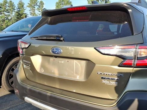 Used 2024 Subaru Outback Touring AWD/4WD image 7