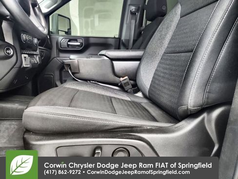 Used 2024 Chevrolet Silverado 1500 Custom w/ LPO, Dark Essentials Package image 19