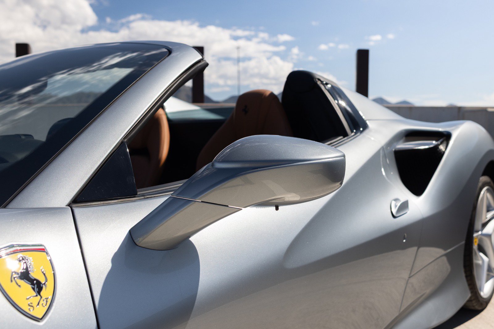 Used 2021 Ferrari F8 Tributo RWD image 18