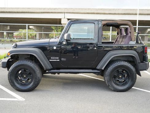 Used 2013 Jeep Wrangler Sport image 2