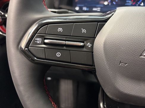 New 2026 Chevrolet Equinox RS AWD/4WD image 40
