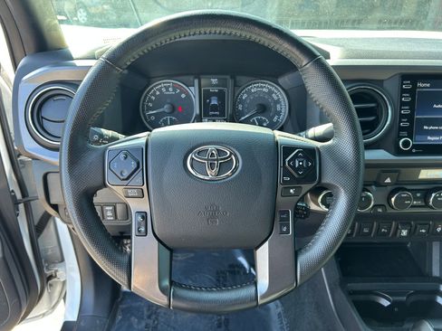 Certified 2023 Toyota Tacoma TRD Off-Road w/ Advanced Technology Package AWD/4WD image 13