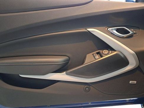 Used 2020 Chevrolet Camaro LT w/ RS Package image 12