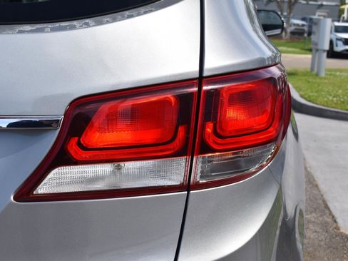 Used 2018 Hyundai Santa Fe SE w/ SE Premium Package 02 image 11