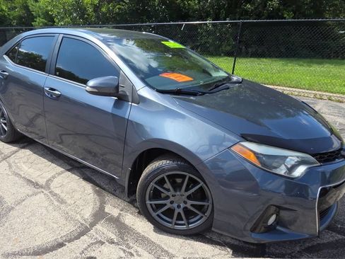 Used 2016 Toyota Corolla S FWD image 2