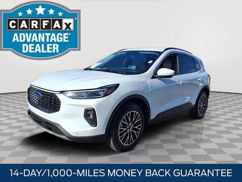 Certified 2023 Ford Escape SE w/ PHEV Premium Package image 3