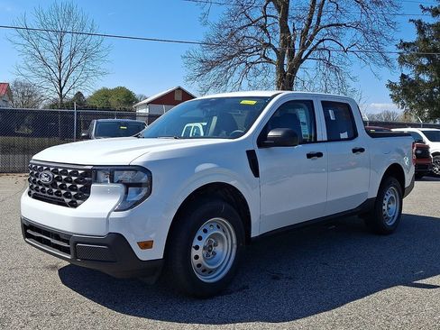 New 2026 Ford Maverick XL w/ Equipment Group 101A image 2