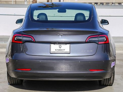 Used 2019 Tesla Model 3 Long Range image 8