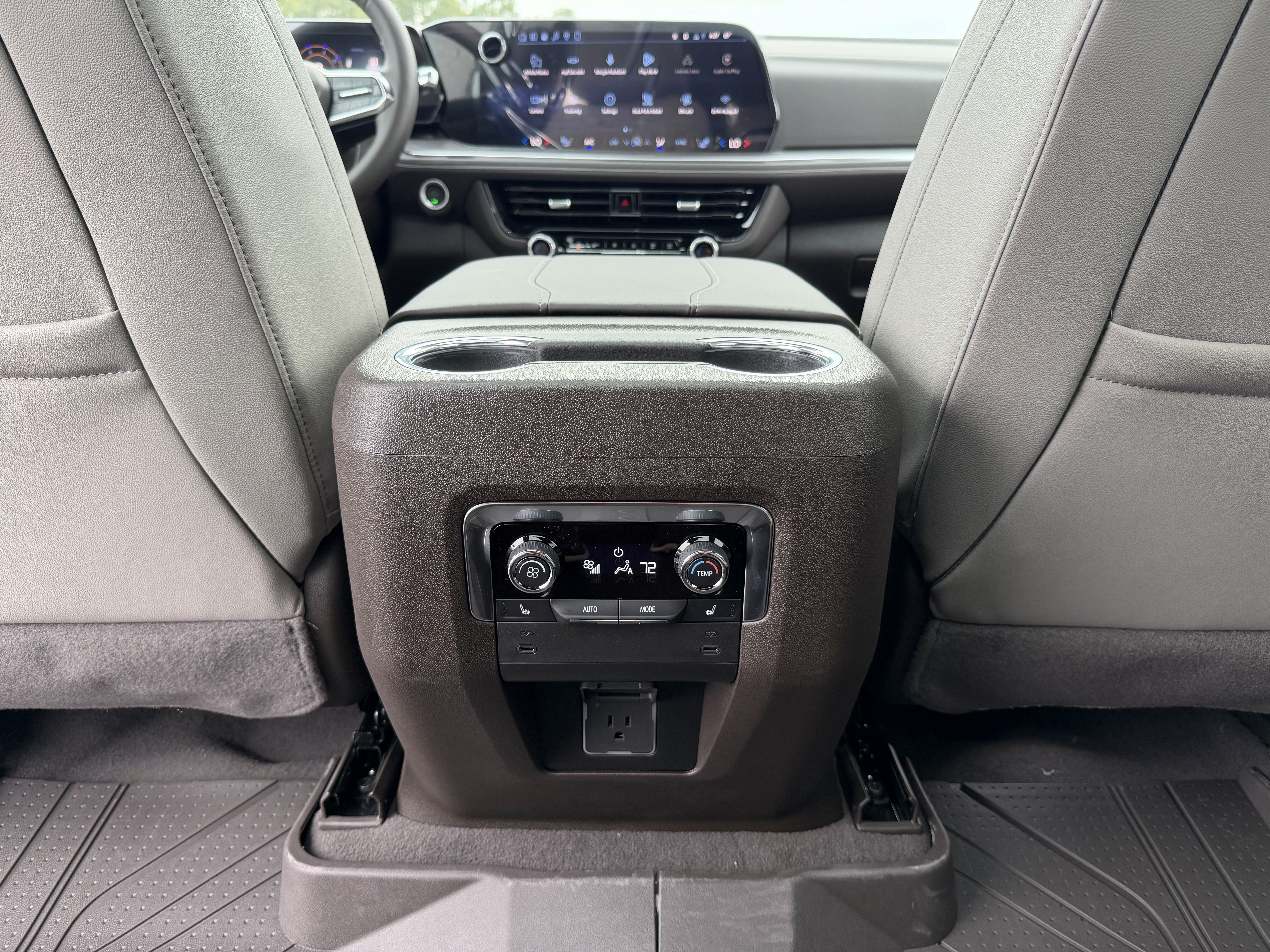 New 2027 Chevrolet Tahoe LT w/ Comfort Package RWD image 36