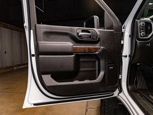 Used 2020 GMC Sierra 2500 Denali w/ Denali Ultimate Package image 29