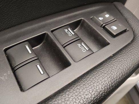 Used 2018 Honda Pilot EX-L image 27