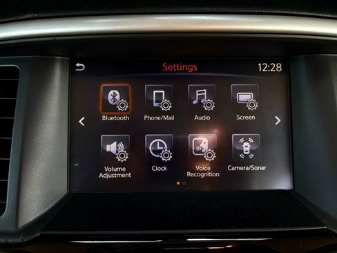 Used 2019 Nissan Pathfinder SV image 33