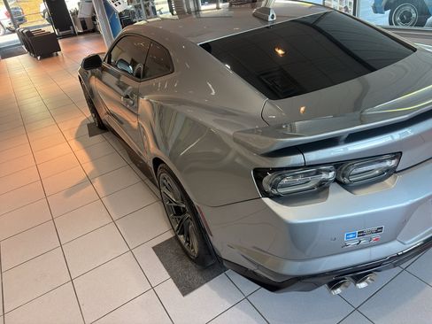 Used 2023 Chevrolet Camaro ZL1 image 5