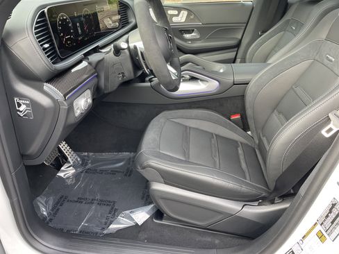 New 2026 Mercedes-Benz GLE 53 AMG 4MATIC Coupe image 19