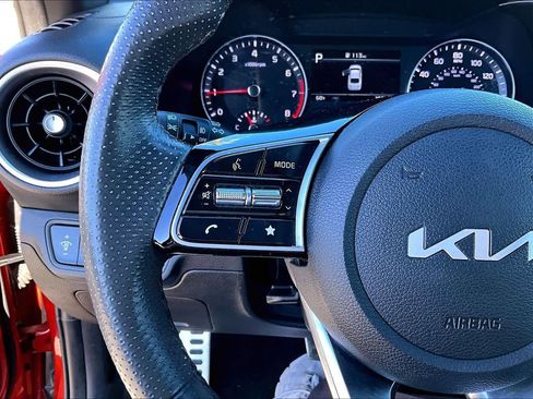 Used 2023 Kia Forte GT-Line w/ GT-Line Premium Package image 23