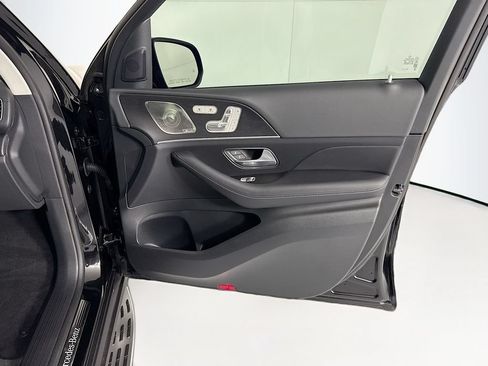 Certified 2026 Mercedes-Benz GLS 450 4MATIC image 26