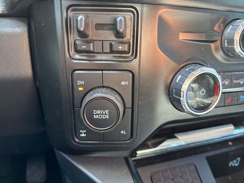 Used 2023 Ford F350 Lariat w/ FX4 Off-Road Package image 16