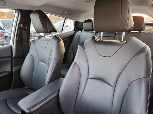 Used 2022 Toyota Prius Prime XLE image 22