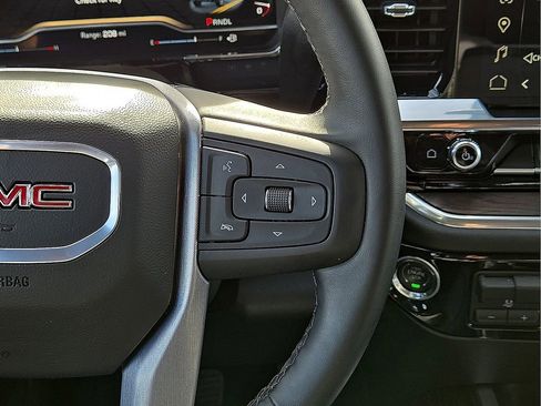 Used 2025 GMC Sierra 2500 SLT w/ Texas SLT Premium Package image 19