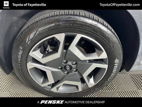 Used 2024 Hyundai Palisade Limited AWD/4WD image 16