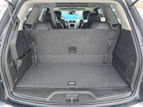 Used 2017 GMC Acadia Limited SLT image 17