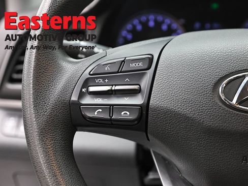 Used 2020 Hyundai Elantra SEL w/ Cargo Package (C1) image 15