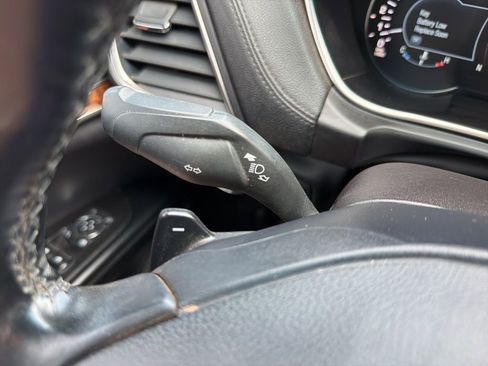 Used 2016 Lincoln MKX Reserve w/ Technology Package image 28