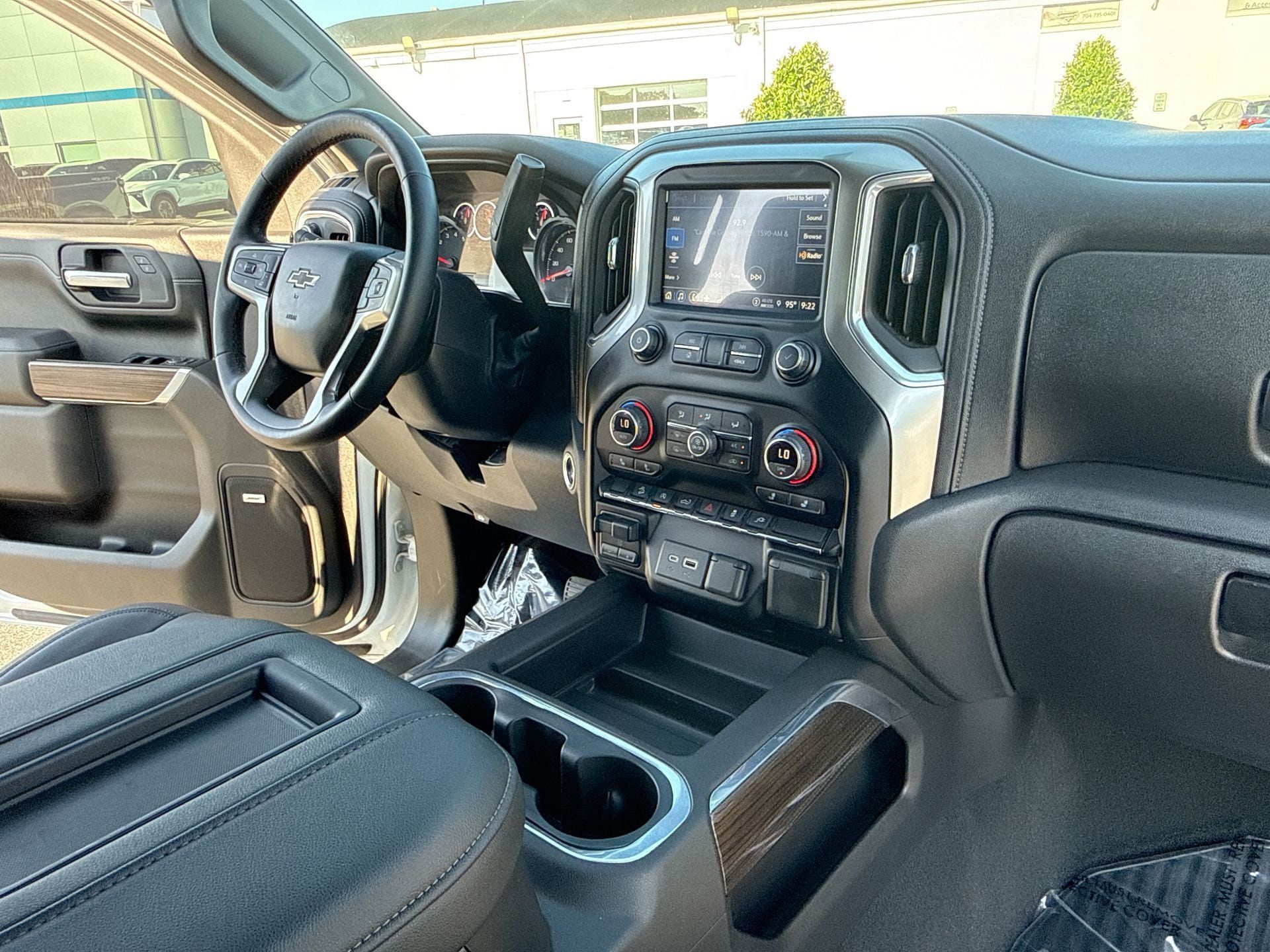 Used 2021 Chevrolet Silverado 1500 RST w/ All Star Edition Plus AWD/4WD image 27