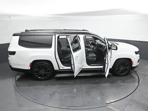 Used 2024 Jeep Grand Wagoneer L Series II w/ Quick Order Packagew 28T AWD/4WD image 51