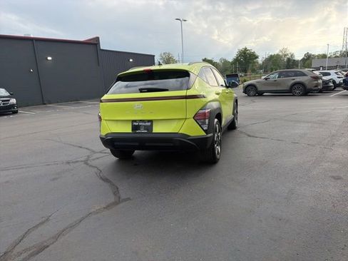 Used 2024 Hyundai Kona SEL FWD image 9